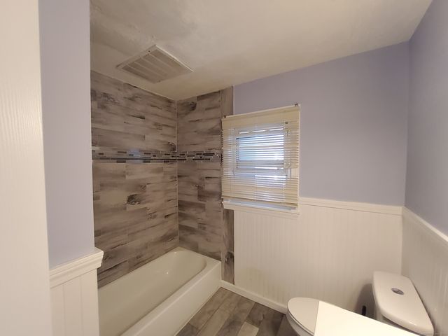707 Circular Avenue, Hamden, CT 06514
