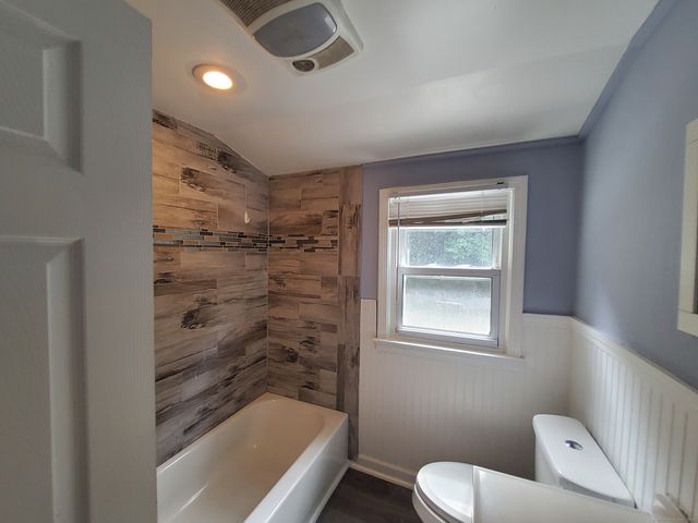707 Circular Avenue, Hamden, CT 06514