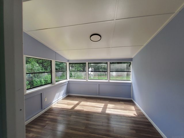 707 Circular Avenue, Hamden, CT 06514