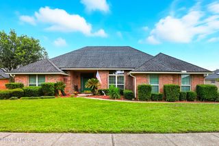 919 CRESSWELL Lane W, Jacksonville, FL 32221