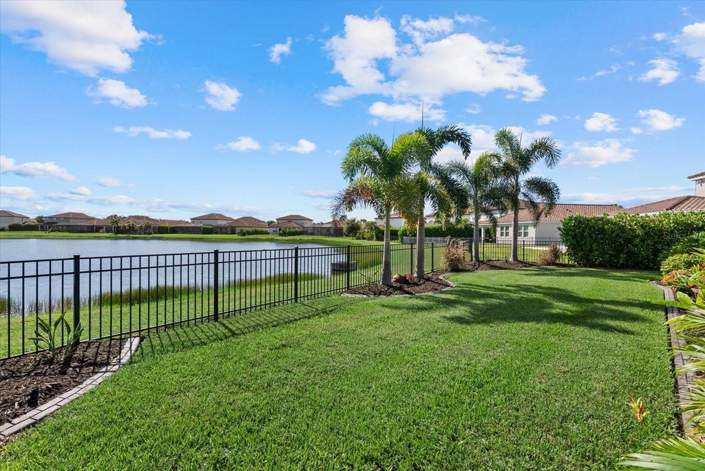 Image 21 of property listing at 3536 BIG SKY WAY, Bradenton, FL 34211