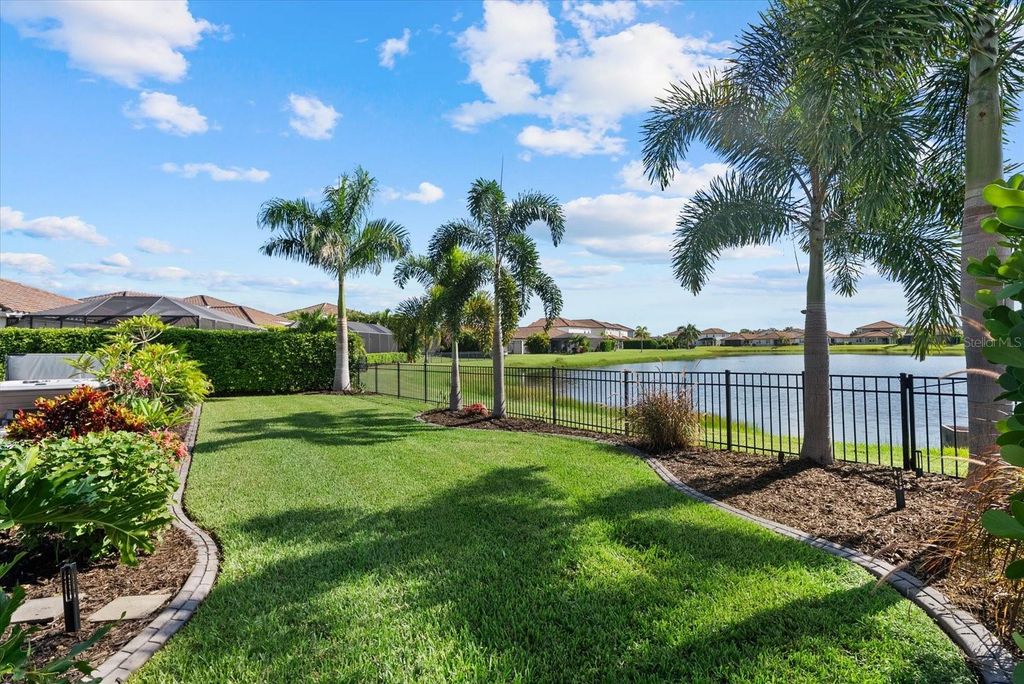 Image 22 of property listing at 3536 BIG SKY WAY, Bradenton, FL 34211
