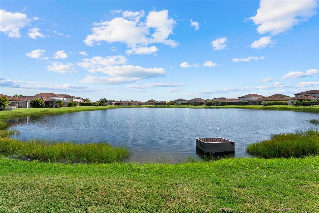 Image 23 of property listing at 3536 BIG SKY WAY, Bradenton, FL 34211