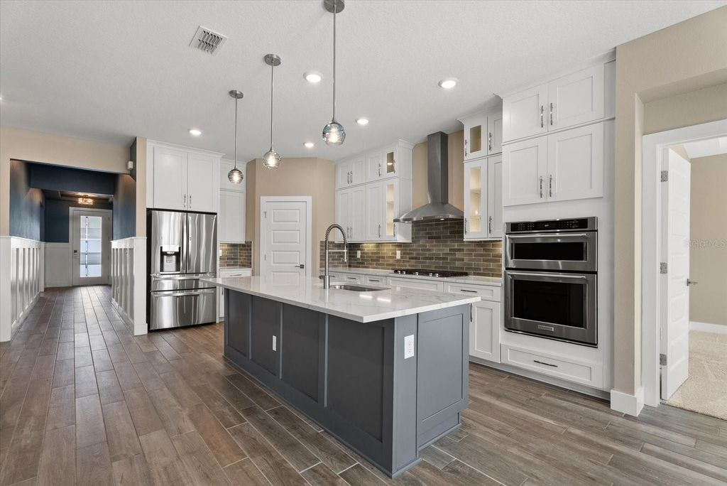 Image 29 of property listing at 3536 BIG SKY WAY, Bradenton, FL 34211