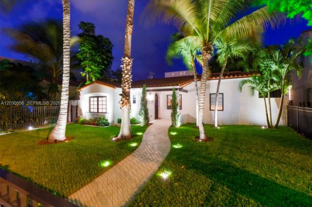 711 Lenox Avenue, Miami Beach, FL 33139