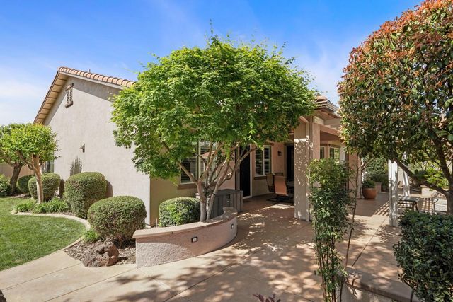 1288 Maple Valley St, Manteca, CA 95336