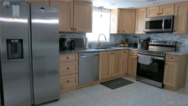 11382 Pickford Street, Spring Hill, FL 34609