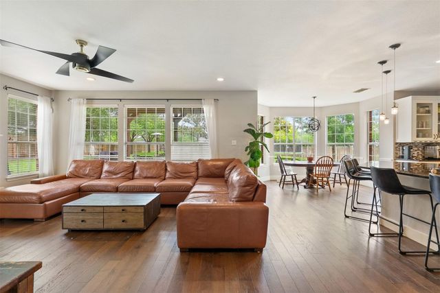 3814 Forest Creek DR, Round Rock, TX 78664