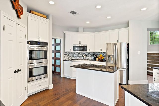 3814 Forest Creek DR, Round Rock, TX 78664