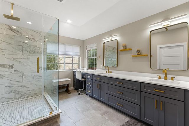 3814 Forest Creek DR, Round Rock, TX 78664