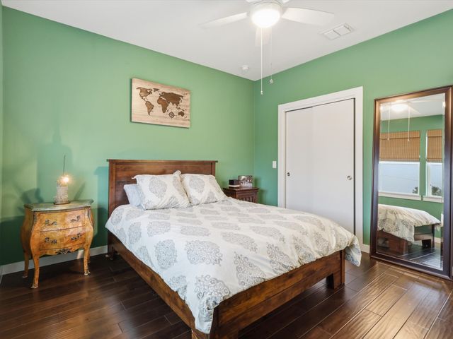 9084 Corsair Place, Dallas, TX 75218