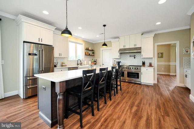 13214 BRISTOW RD, Nokesville, VA 20181