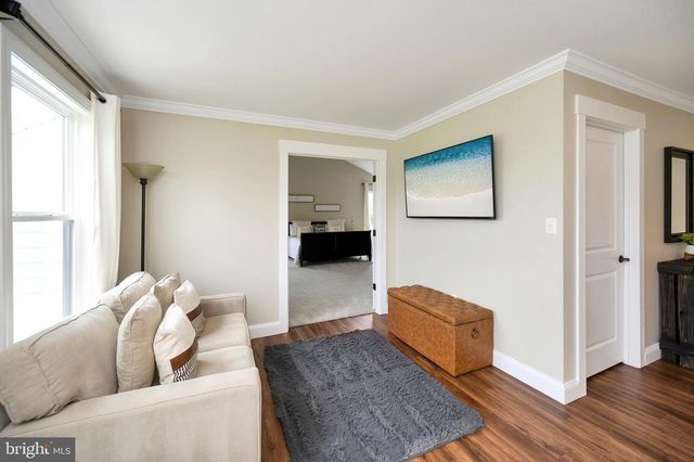 13214 BRISTOW RD, Nokesville, VA 20181
