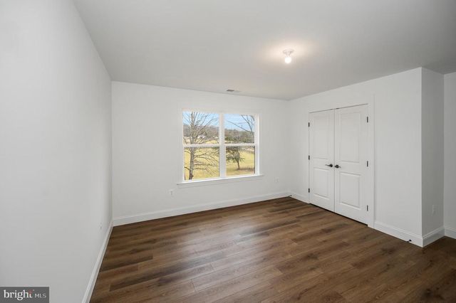13214 BRISTOW RD, Nokesville, VA 20181