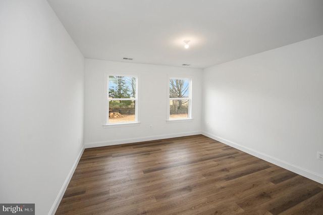 13214 BRISTOW RD, Nokesville, VA 20181