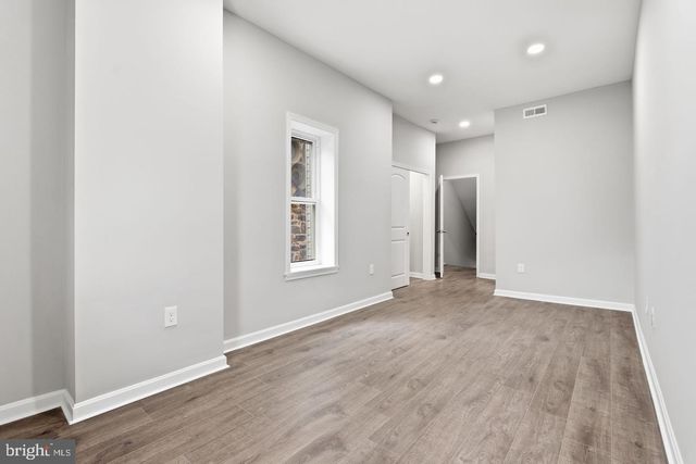 1032 N FULTON AVE, Baltimore, MD 21217
