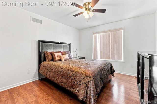 18779 Sandhurst Drive, Clinton Township, MI 48038