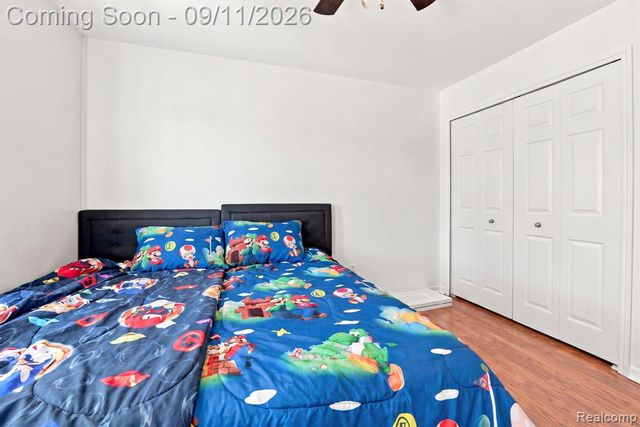 18779 Sandhurst Drive, Clinton Township, MI 48038