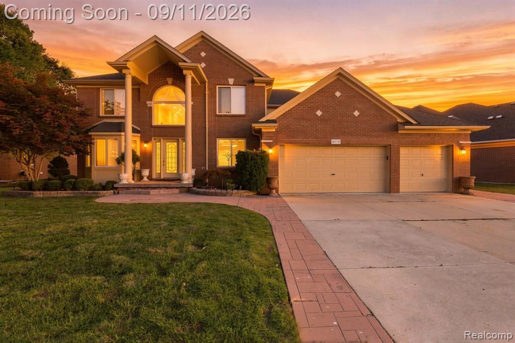 18779 Sandhurst Drive, Clinton Township, MI 48038
