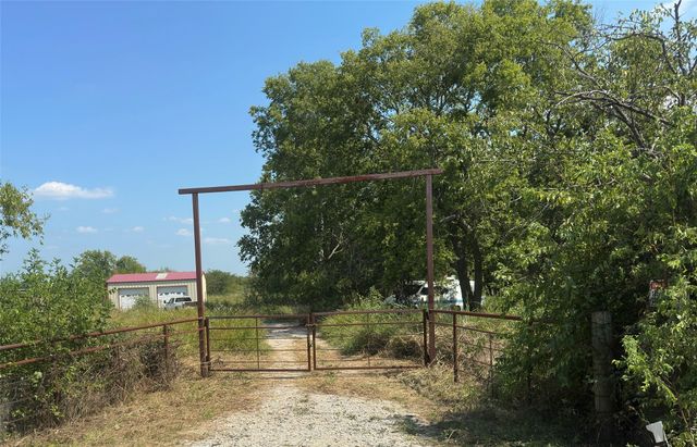 5740 County Road 107, Kaufman, TX 75142