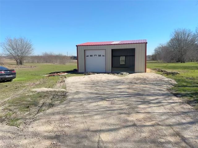 5740 County Road 107, Kaufman, TX 75142
