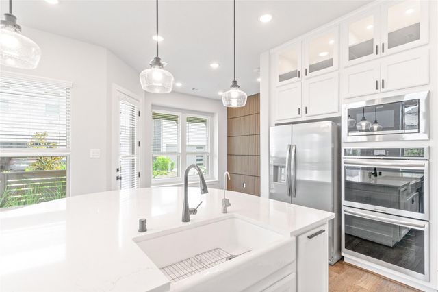 16654 Texas Hill Country Road, Cypress, TX 77433