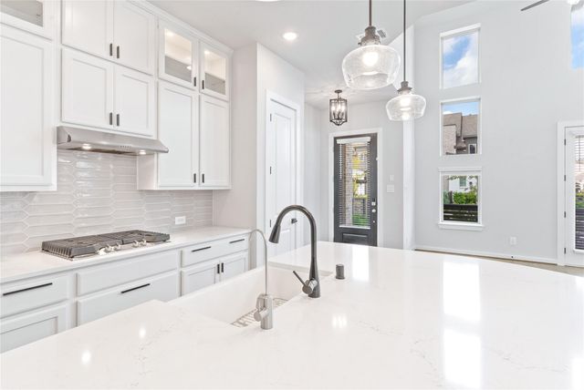 16654 Texas Hill Country Road, Cypress, TX 77433