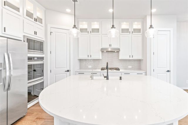 16654 Texas Hill Country Road, Cypress, TX 77433