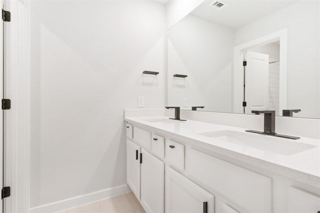 16654 Texas Hill Country Road, Cypress, TX 77433