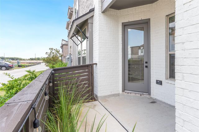 16654 Texas Hill Country Road, Cypress, TX 77433