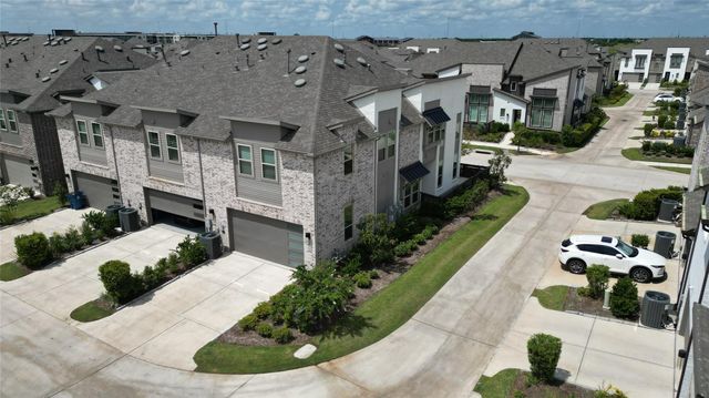 16654 Texas Hill Country Road, Cypress, TX 77433