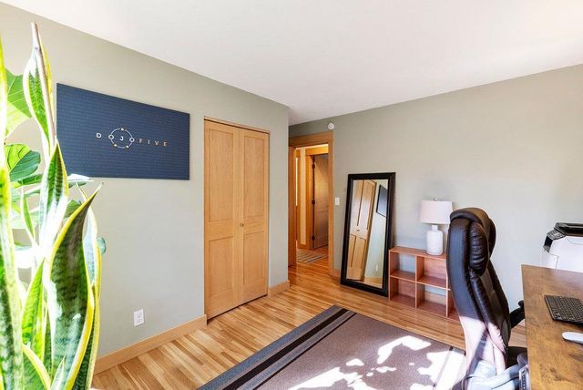 6233 Birchwood Road, Woodbury, MN 55125