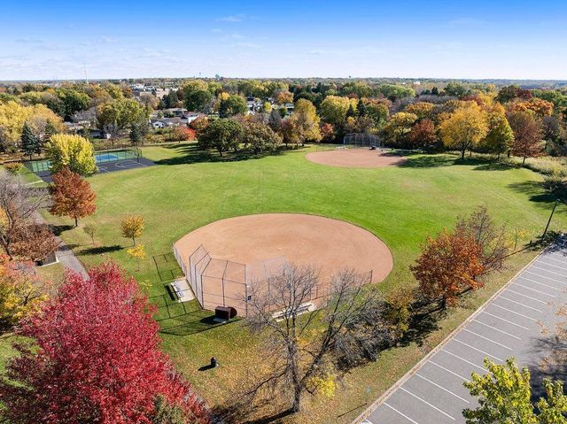 6233 Birchwood Road, Woodbury, MN 55125