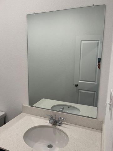 502 Thunderstorm Ave, Lockhart, TX 78644