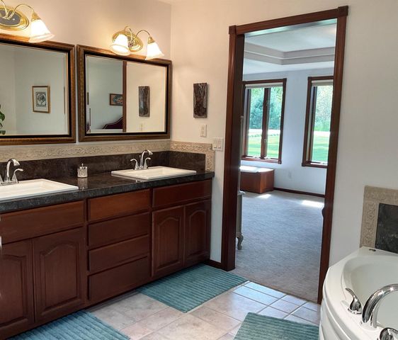 7641 GREELER LANE, Wisconsin Rapids, WI 54494