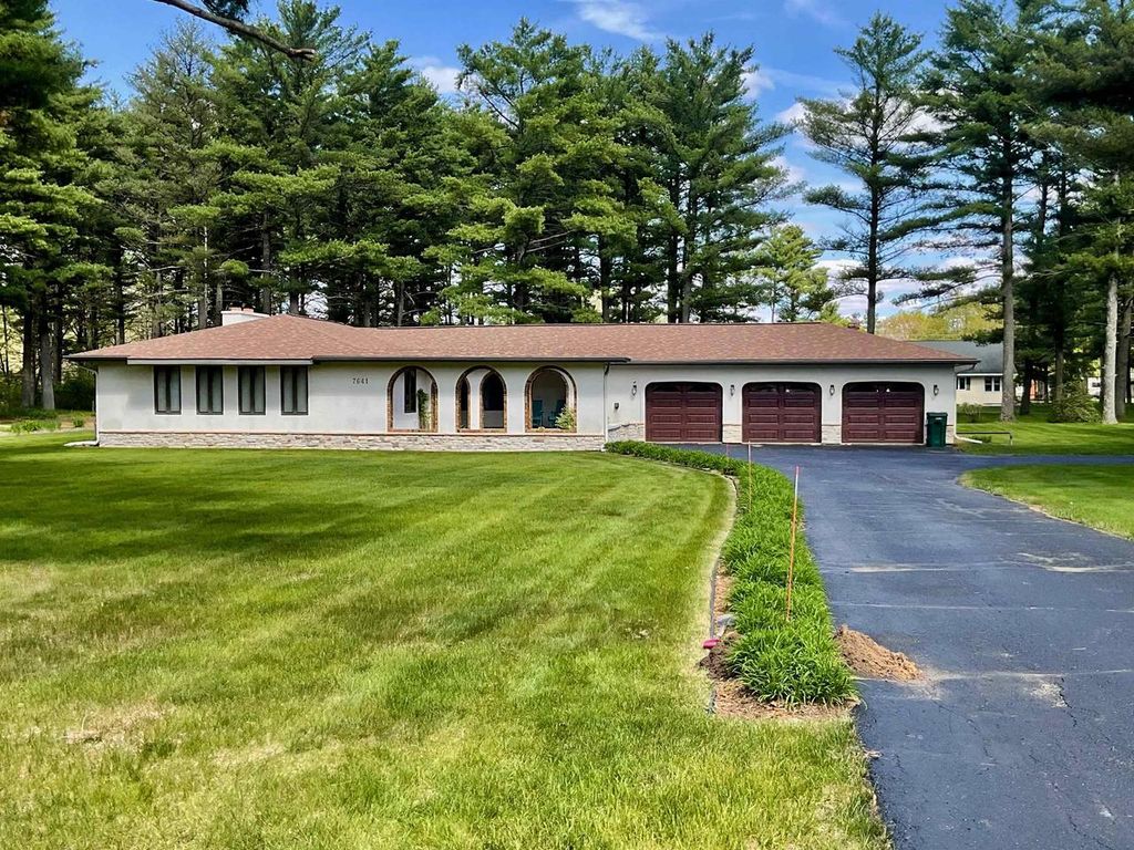 7641 GREELER LANE, Wisconsin Rapids, WI 54494