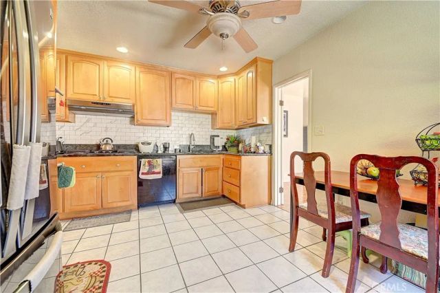 3901 Cherry, Long Beach, CA 90807