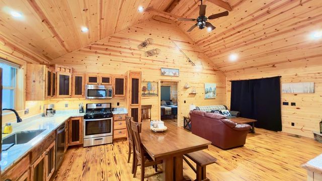 449 Legendary Ridge Road, Murphy, NC 28906