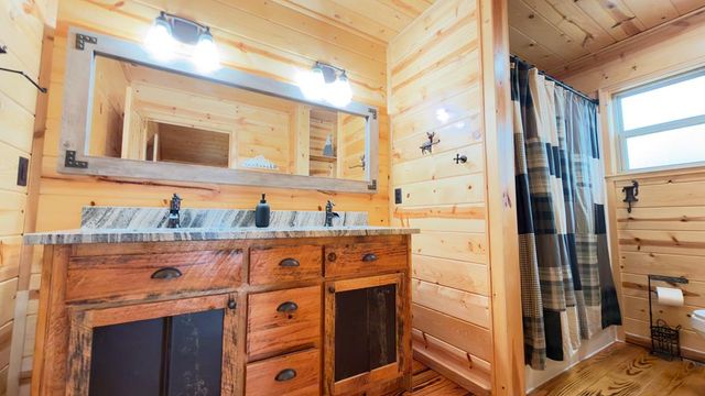 449 Legendary Ridge Road, Murphy, NC 28906