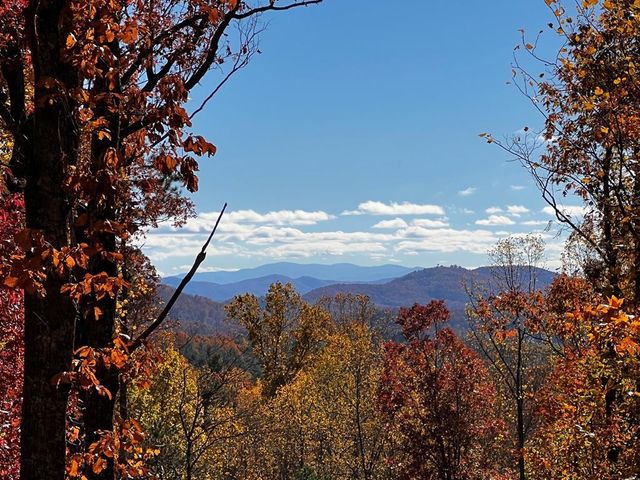 449 Legendary Ridge Road, Murphy, NC 28906