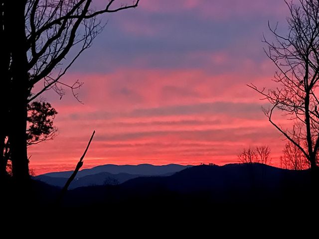 449 Legendary Ridge Road, Murphy, NC 28906