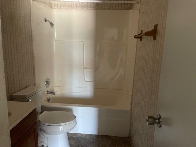 1070 Golden Gate Cir, Corpus Christi, TX 78416