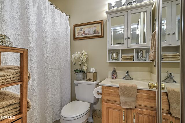 574 Beaverview Drive, Bristol, VA 24201