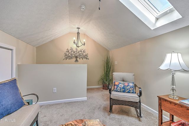 574 Beaverview Drive, Bristol, VA 24201