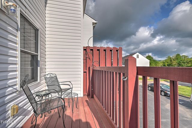 574 Beaverview Drive, Bristol, VA 24201