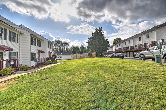 574 Beaverview Drive, Bristol, VA 24201