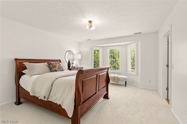 5978 Woodland View Drive, Medina, OH 44256