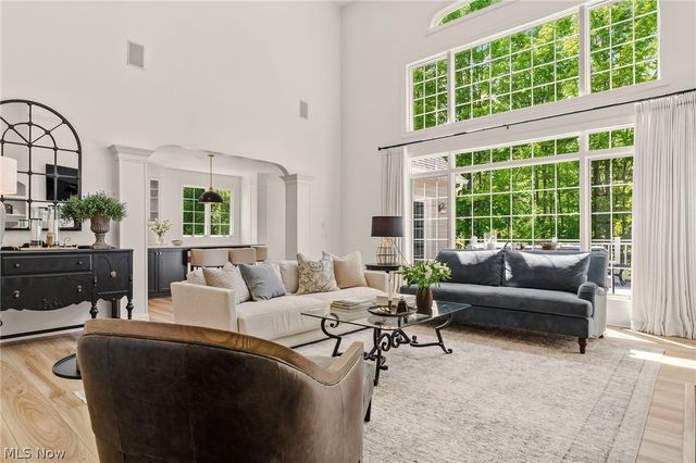 5978 Woodland View Drive, Medina, OH 44256
