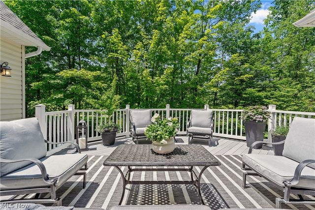 5978 Woodland View Drive, Medina, OH 44256