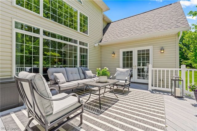 5978 Woodland View Drive, Medina, OH 44256